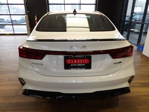 Used 2023 Kia Forte GT-Line image 7