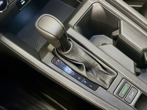 Used 2025 Honda Accord SE image 25