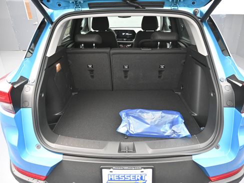 Used 2025 Chevrolet TrailBlazer LT w/ Convenience Package image 26