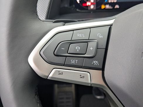 New 2026 Volkswagen Atlas Cross Sport SEL Premium R-Line AWD/4WD image 30