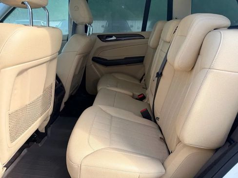 Used 2017 Mercedes-Benz GLS 450 4MATIC image 13