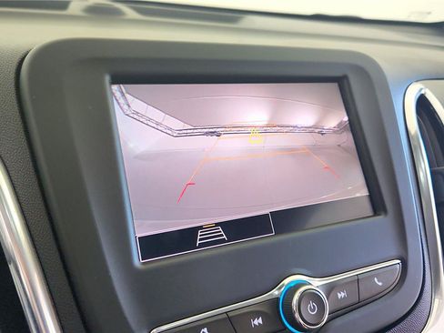 Used 2024 Chevrolet Equinox LT FWD image 37