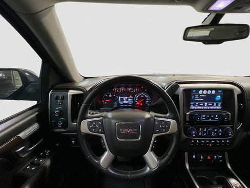 Used 2018 GMC Sierra 1500 SLT AWD/4WD image 7