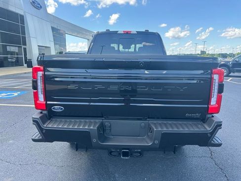 New 2025 Ford F350 Platinum image 40