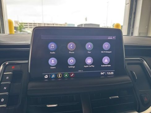 Used 2021 Chevrolet Suburban RST w/ Rear Media and Nav Package AWD/4WD image 9