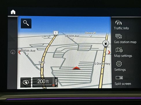 Used 2021 BMW X7 xDrive40i w/ Parking Assistance Package image 18