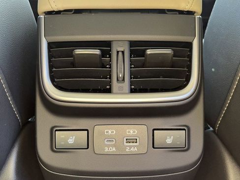 Used 2024 Subaru Outback Limited w/ Popular Package #2 image 16