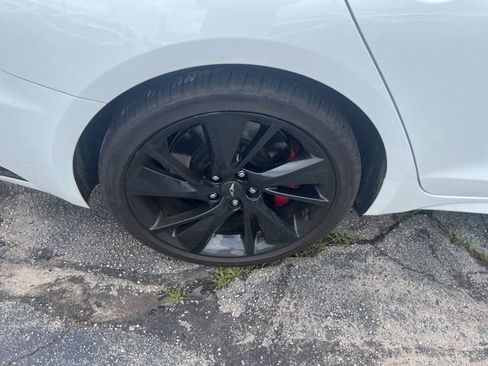 Used 2023 Genesis G70 3.3T w/ Sport Prestige Package RWD image 17
