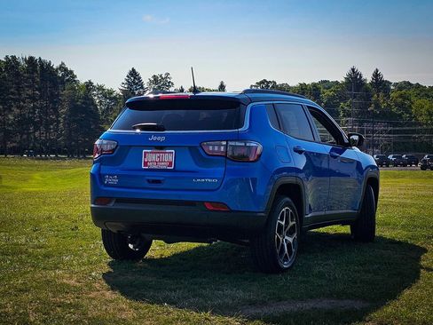 New 2026 Jeep Compass Limited AWD/4WD image 3