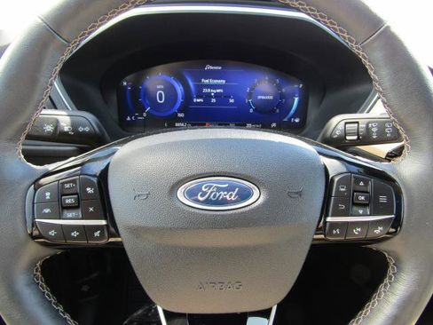 Certified 2022 Ford Escape Titanium w/ Titanium Elite Package image 21