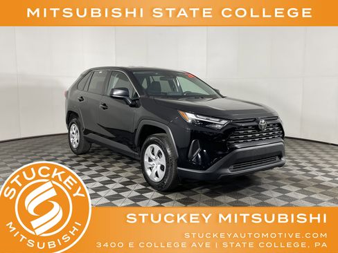 Used 2024 Toyota RAV4 LE image 1