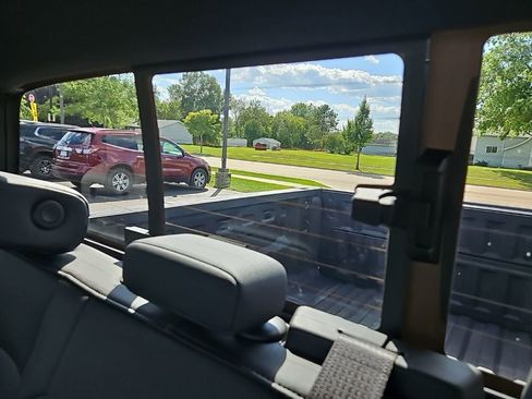 New 2025 Chevrolet Colorado Trail Boss w/ Midnight Edition AWD/4WD image 24