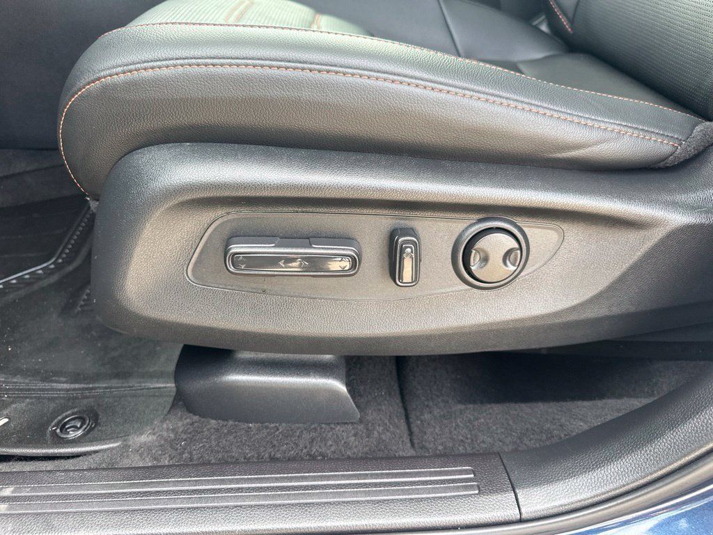 Used 2026 Honda CR-V Sport-L image 14