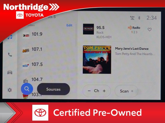 Certified 2026 Toyota Corolla Cross LE FWD image 25