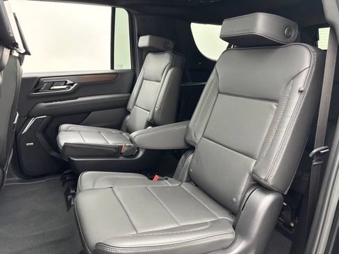 New 2026 GMC Yukon XL Denali w/ Denali Reserve Package AWD/4WD image 48