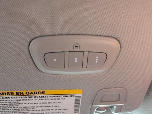Used 2023 Jeep Grand Cherokee Limited AWD/4WD image 29