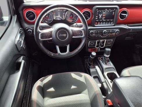 Certified 2020 Jeep Wrangler Unlimited Rubicon AWD/4WD image 4