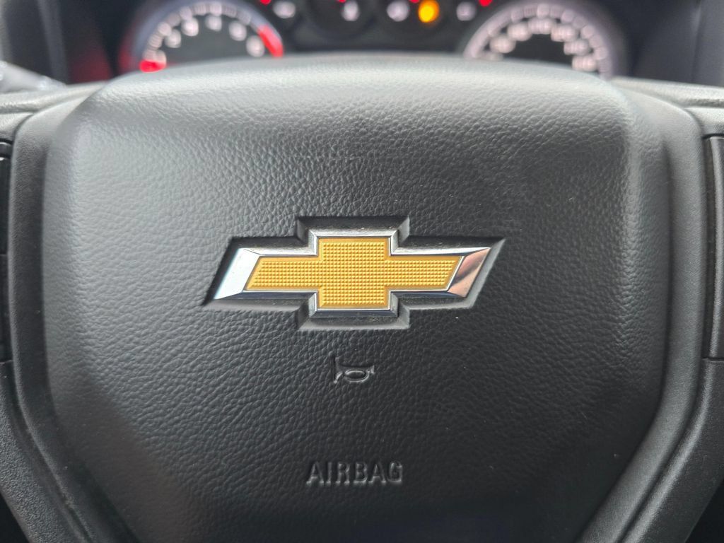Used 2023 Chevrolet Silverado 1500 W/T w/ WT Safety Package AWD/4WD image 29