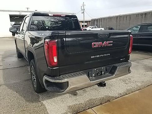 Certified 2025 GMC Sierra 1500 SLT image 19