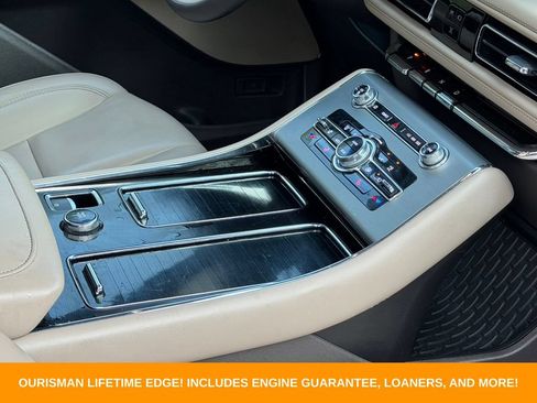 Used 2022 Lincoln Aviator AWD w/ Premium Package image 19