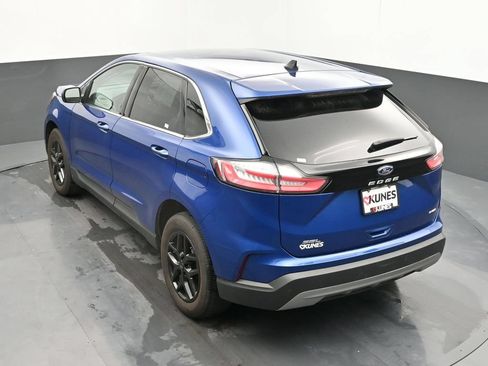 Used 2024 Ford Edge SEL AWD/4WD image 44