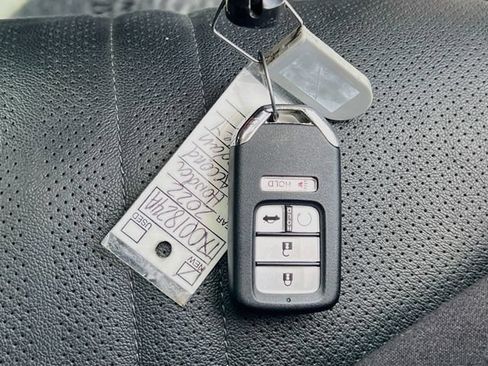 Used 2022 Honda Accord Touring image 33