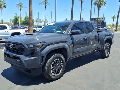 Certified 2025 Toyota Tacoma TRD Sport AWD/4WD image 8