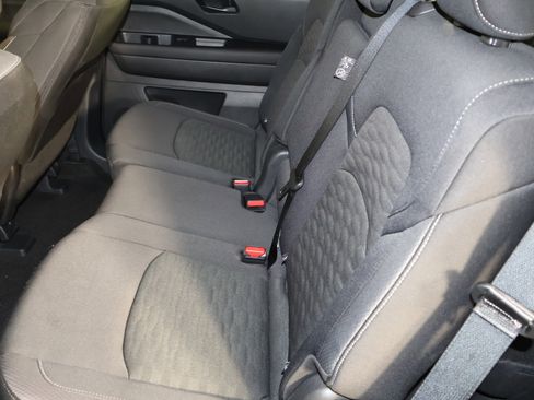 Used 2025 Nissan Pathfinder SV image 49