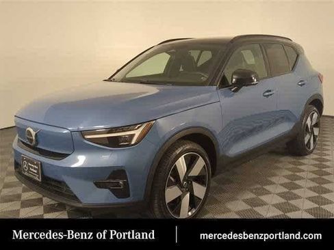 Used 2023 Volvo XC40 Recharge Ultimate w/ Protection Package Premier image 50