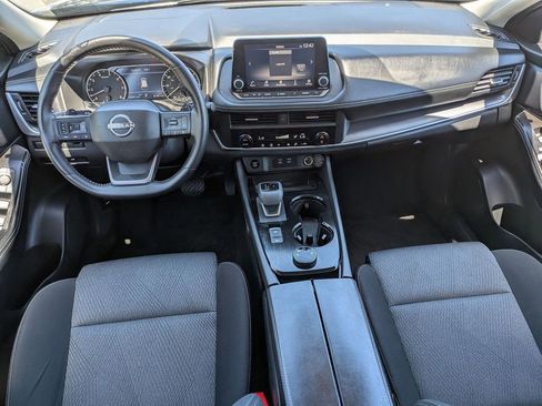 Used 2025 Nissan Rogue SV AWD/4WD image 20