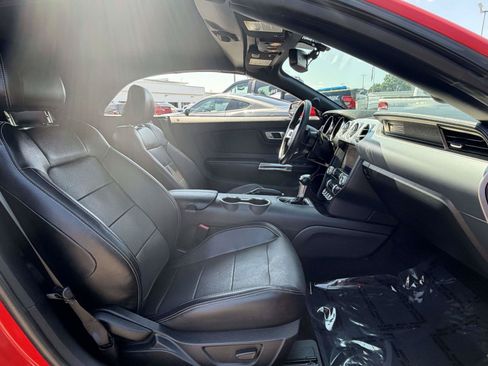 Used 2020 Ford Mustang Premium RWD image 27