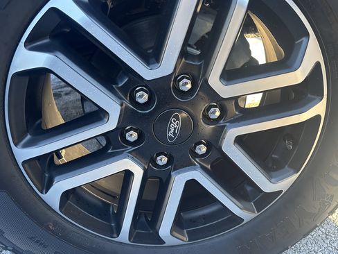 Used 2025 Ford Ranger Lariat w/ Trailer Tow Package image 24