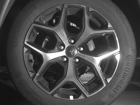 Used 2025 Jeep Compass Limited image 14