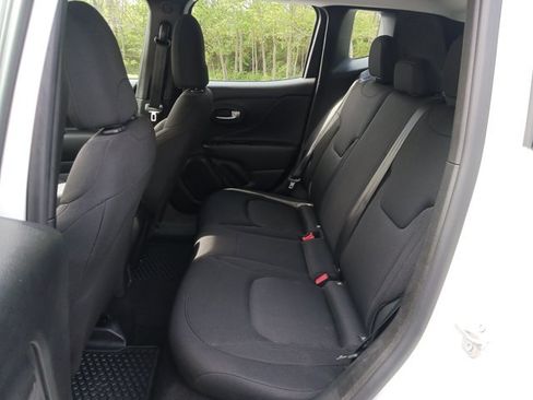 Used 2022 Jeep Renegade Sport AWD/4WD image 13