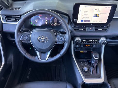 Used 2024 Toyota RAV4 XSE w/ Weather Package image 18