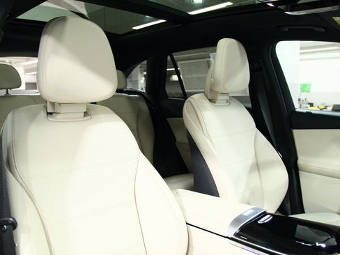 Certified 2023 Mercedes-Benz GLC 300 4MATIC image 24