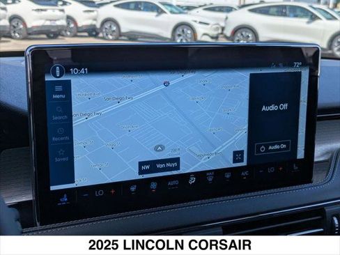 New 2025 Lincoln Corsair FWD w/ Equipment Group 101A image 10