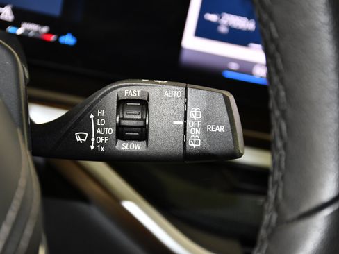 Used 2026 BMW X7 xDrive40i AWD/4WD image 24