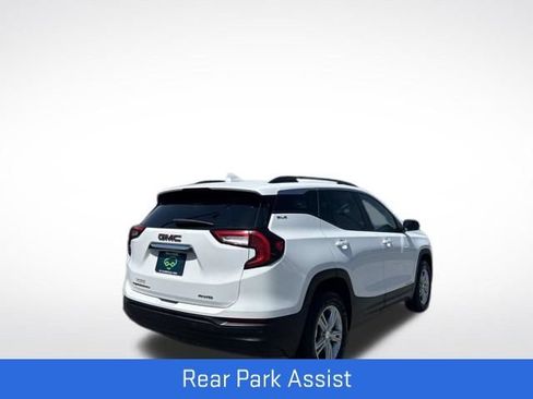 Certified 2024 GMC Terrain SLE w/ Driver Convenience Package AWD/4WD image 12