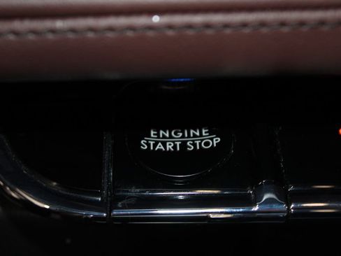 Used 2025 Lincoln Aviator Reserve w/ Equipment Group 201A AWD/4WD image 27