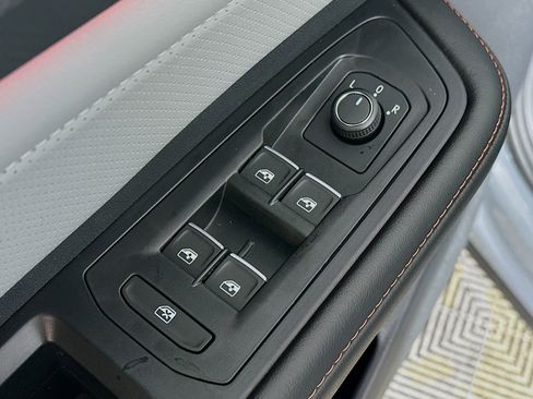 New 2026 Volkswagen Atlas Peak Edition AWD/4WD image 17