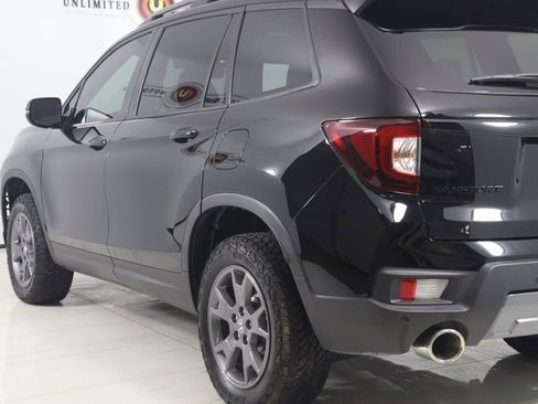 Used 2024 Honda Passport TrailSport image 23