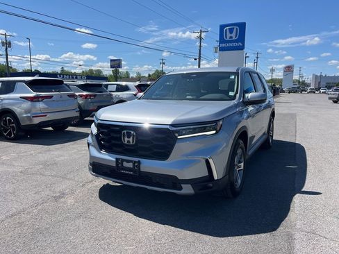 Used 2025 Honda Pilot EX-L image 1