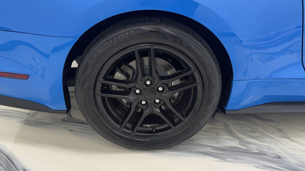 Used 2022 Ford Mustang Premium RWD image 14