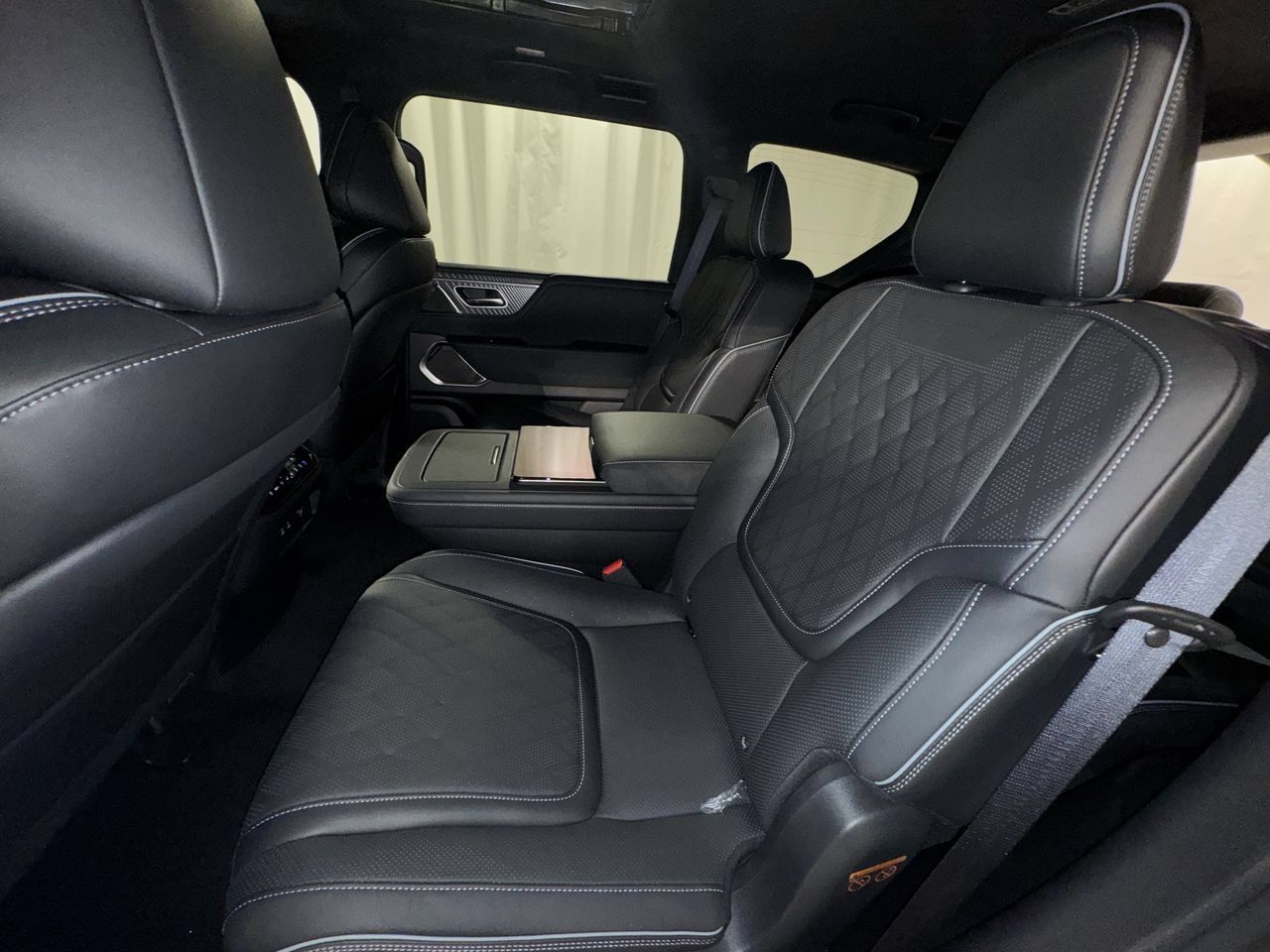 New 2026 INFINITI QX80 Autograph AWD/4WD image 29