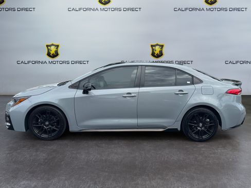 Used 2021 Toyota Corolla SE w/ Carpet Mat Package (TMS) FWD image 2