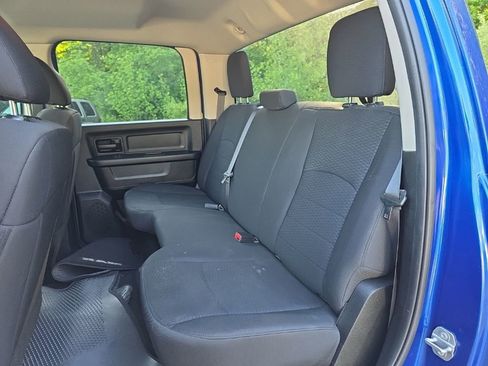 Used 2019 RAM 1500 Express w/ Wheel & Sound Group AWD/4WD image 15