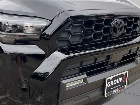 Used 2025 Toyota 4Runner TRD Off-Road AWD/4WD image 28