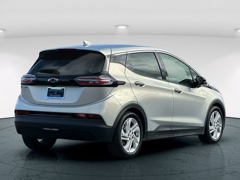 Used 2022 Chevrolet Bolt LT image 7