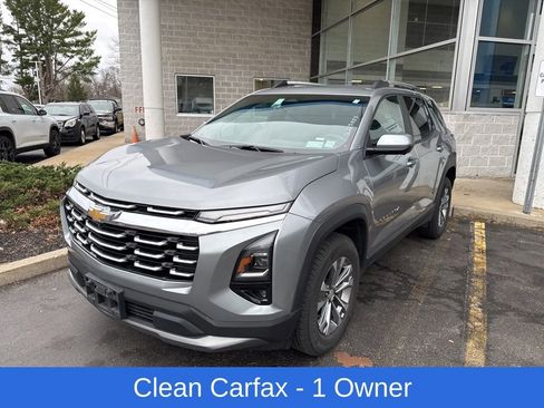 Used 2025 Chevrolet Equinox LT w/ Convenience Package II image 2